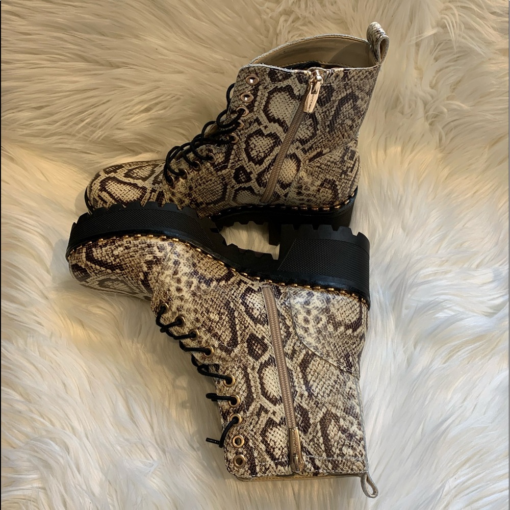 Vince Camuto Mecale Combat Boot - Picture 13 of 13
